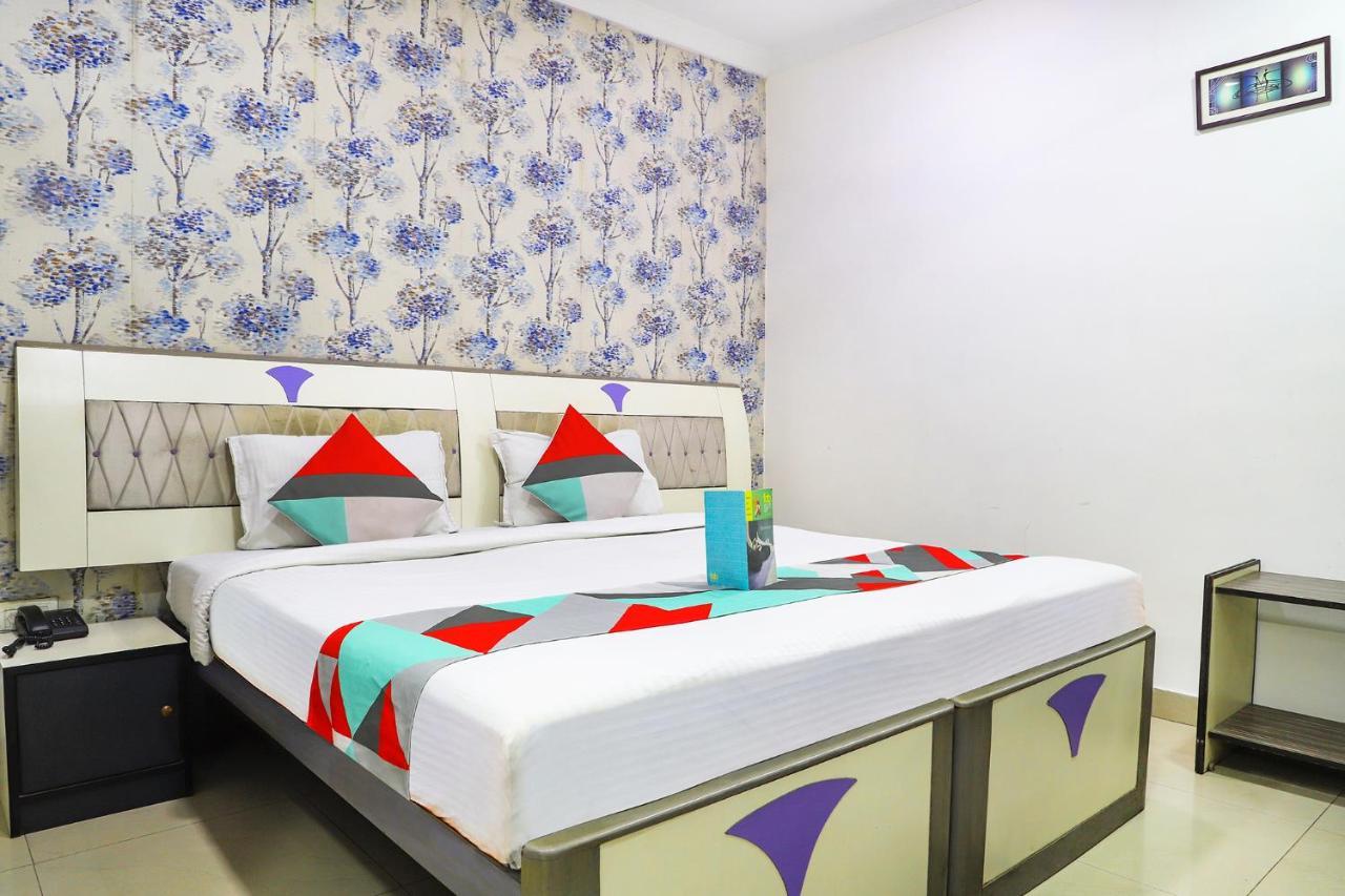 Fabexpress Neeranand Regency - Fully Vaccinated Staff Hotel Kolkata Exterior photo